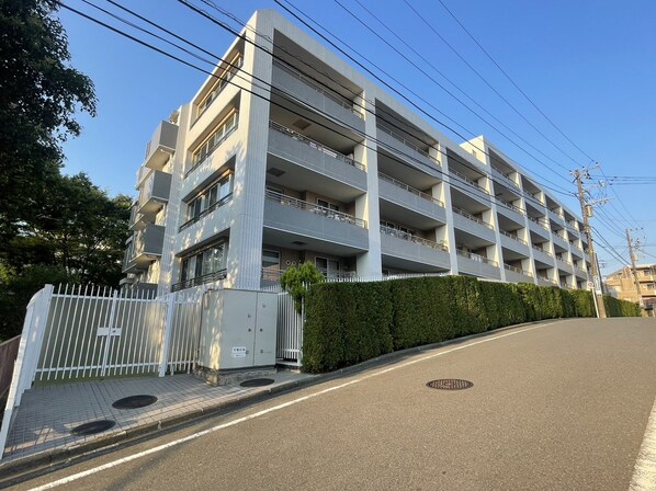 パークフォリア青葉台つつじが丘レジデンスの物件外観写真